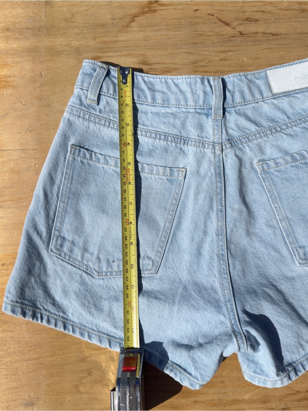 Simons Light Blue High-Rise Denim Shorts - Picture 4 of 4